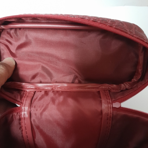 Overnight Cosmetic Travel Case  Size:OS  Unknown - Picture 6 of 8